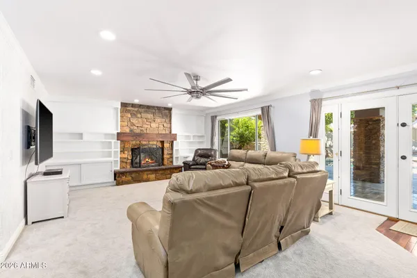 $840,000 | 4162 East Whitney Lane, Phoenix, AZ 85032
