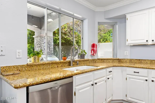 $840,000 | 4162 East Whitney Lane, Phoenix, AZ 85032