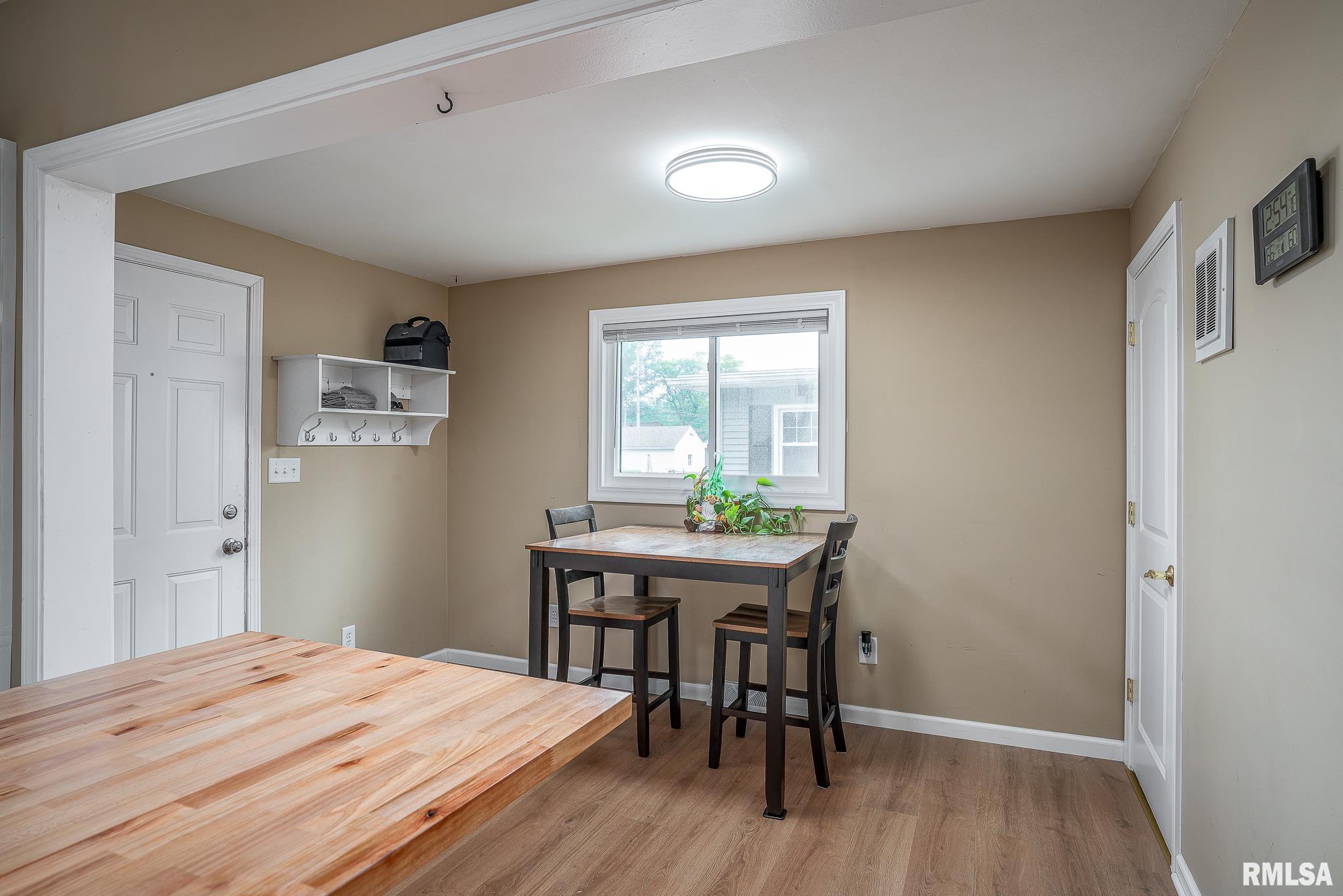 2612 7th Street Moline, IL 61265 - Photo 4 of 19 Gallery Image 4
