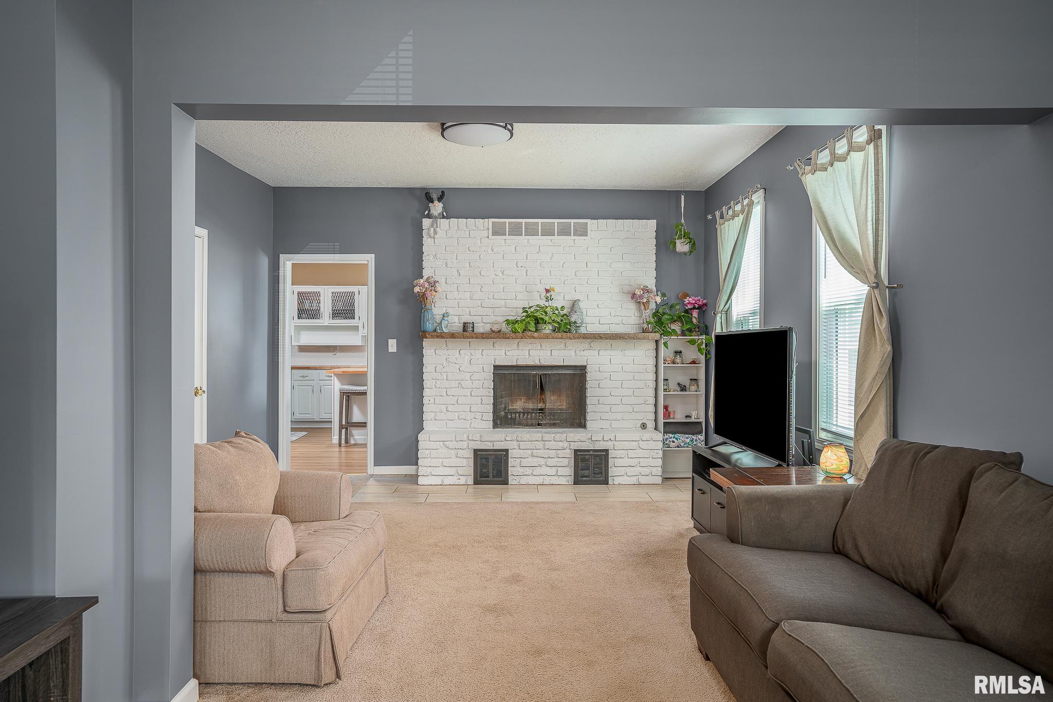 2612 7th Street Moline, IL 61265 - Photo 9 of 19 Gallery Image 9