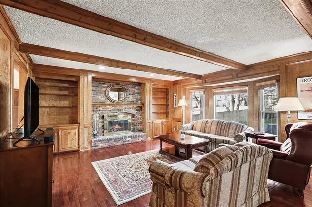 $515,000 | 11712 Hardy Street, Overland Park, KS 66210