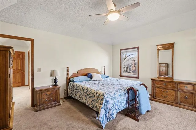 $515,000 | 11712 Hardy Street, Overland Park, KS 66210