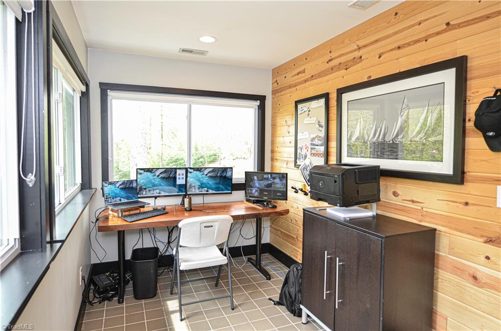 5501 Folkstone Road Pfafftown, NC 27040 - Photo 34 of 50 Gallery Image 34