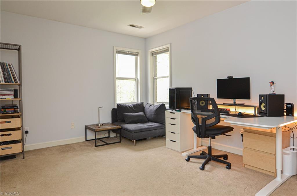5501 Folkstone Road Pfafftown, NC 27040 - Photo 35 of 50 Gallery Image 35