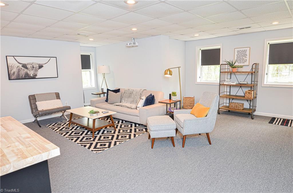 5501 Folkstone Road Pfafftown, NC 27040 - Photo 38 of 50 Gallery Image 38