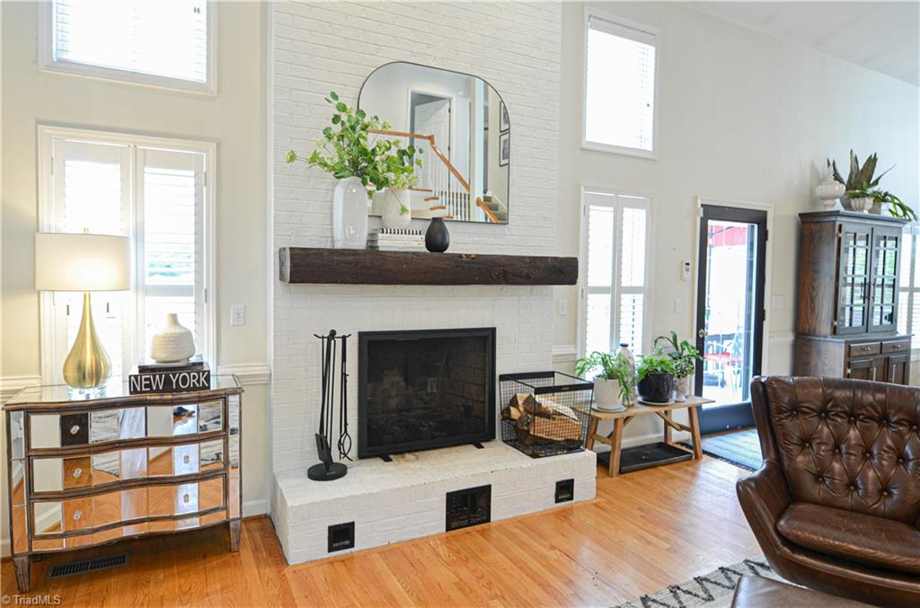 5501 Folkstone Road Pfafftown, NC 27040 - Photo 7 of 50 Gallery Image 7