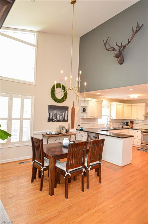 5501 Folkstone Road Pfafftown, NC 27040 - Photo 9 of 50 Gallery Image 9