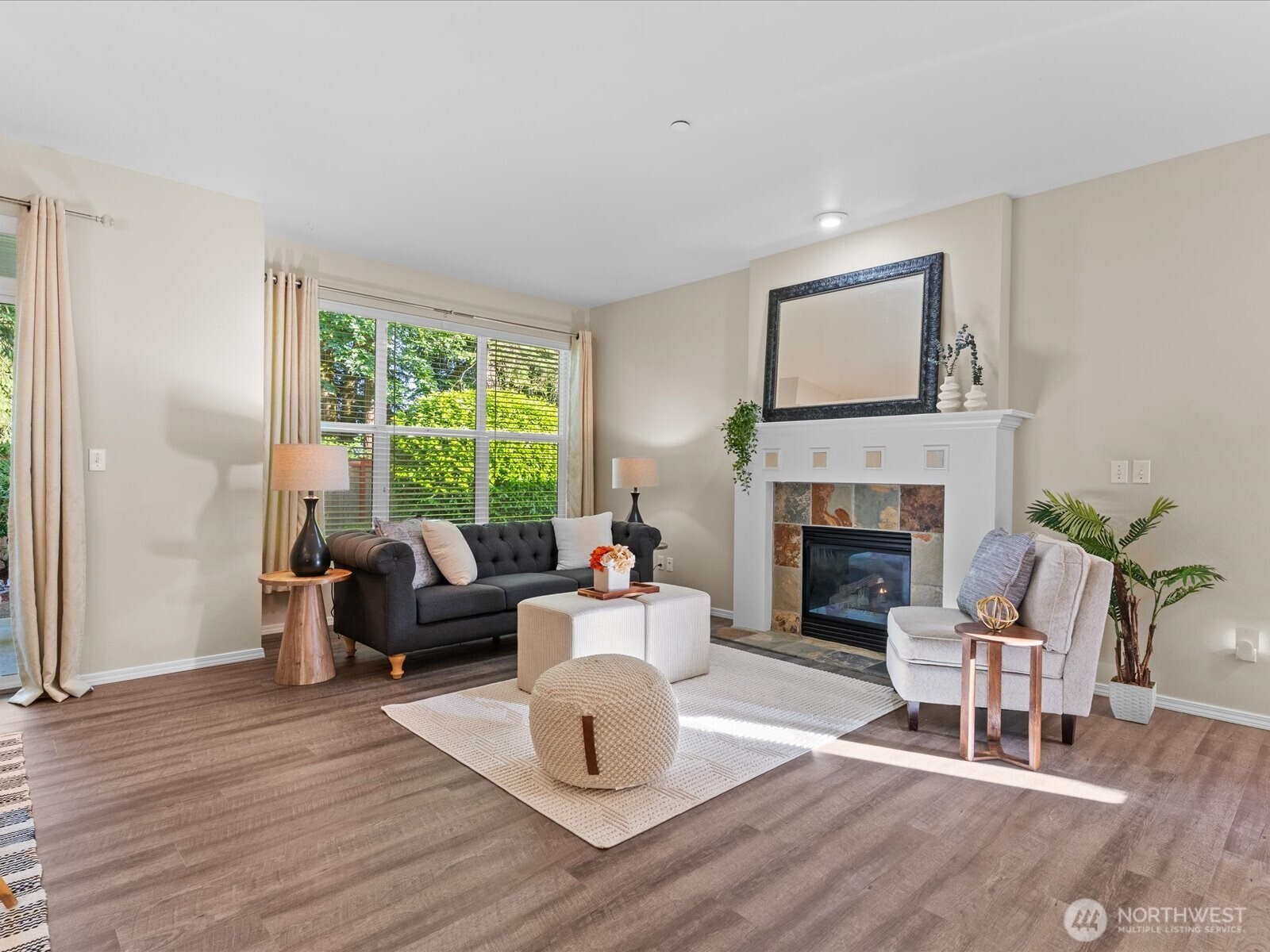 404 228th Street Southwest, Unit E102 Bothell, WA 98021 - Photo 5 of 28 Gallery Image 5
