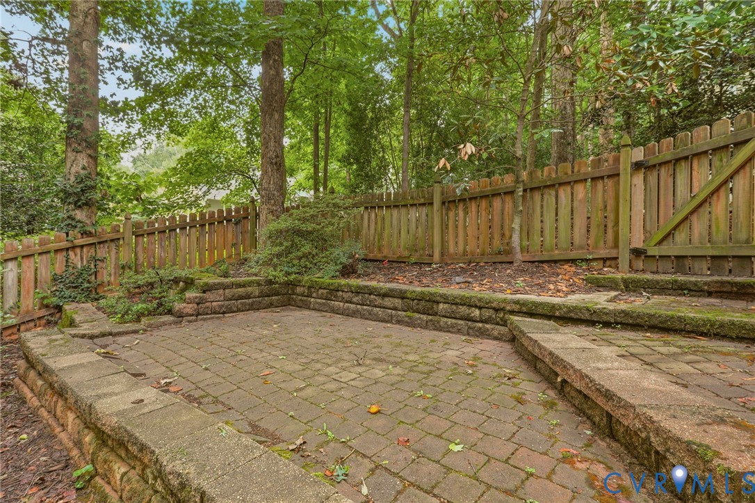 5811 Ridge Point Road Midlothian, VA 23112 - Photo 29 of 40 Great place for a firepit!