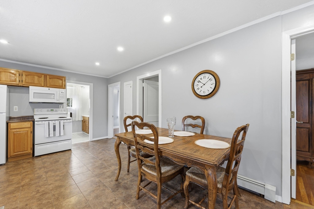 28 Rosina Road Weymouth, MA 02189 - Photo 14 of 41