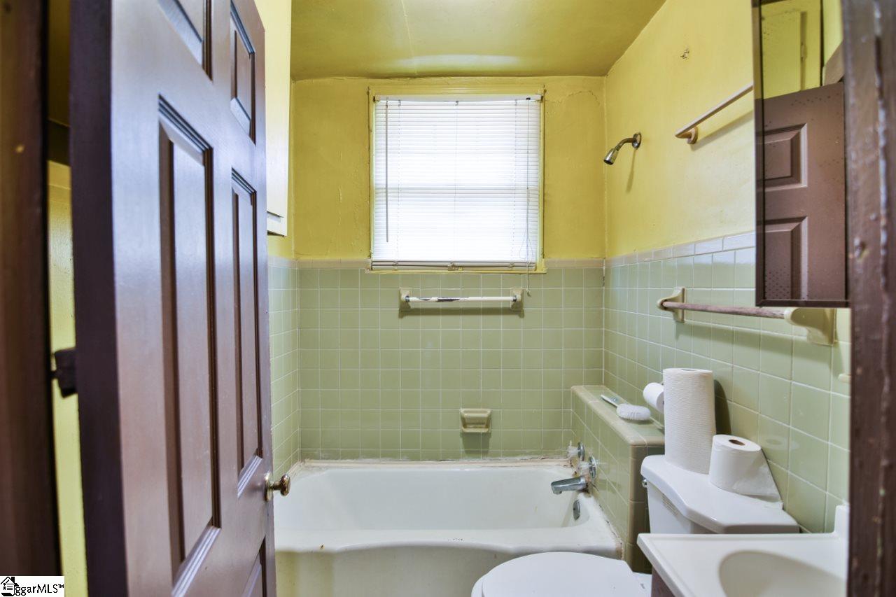 12 Chaney Street Greenville, SC 29607 - Photo 12 of 23