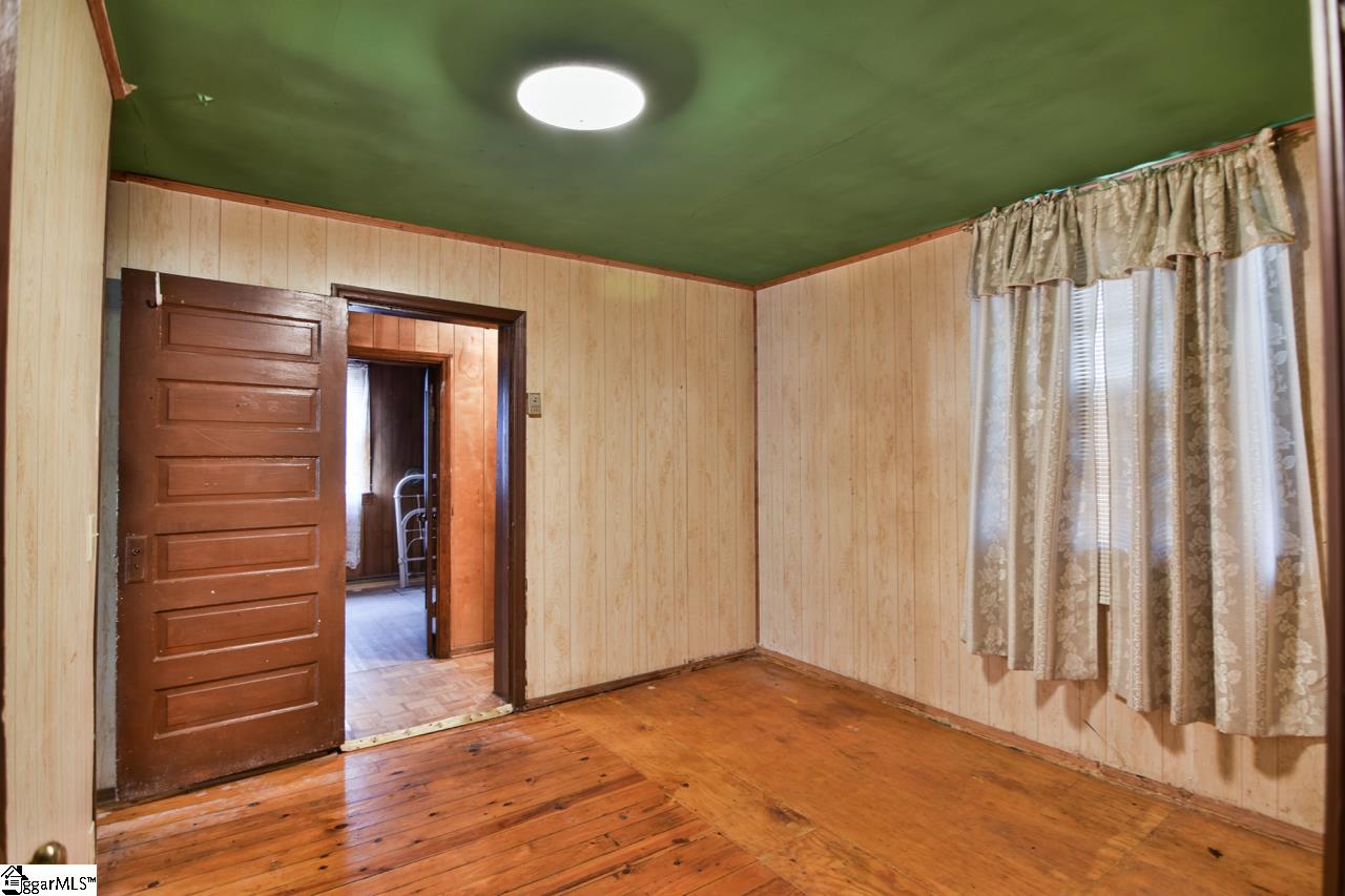 12 Chaney Street Greenville, SC 29607 - Photo 13 of 23
