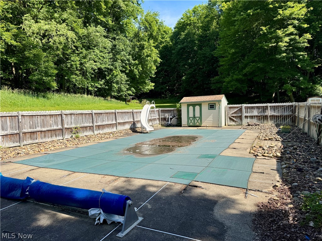 10199 Malibu Road Northeast Minerva, OH 44657 - Photo 13 of 35