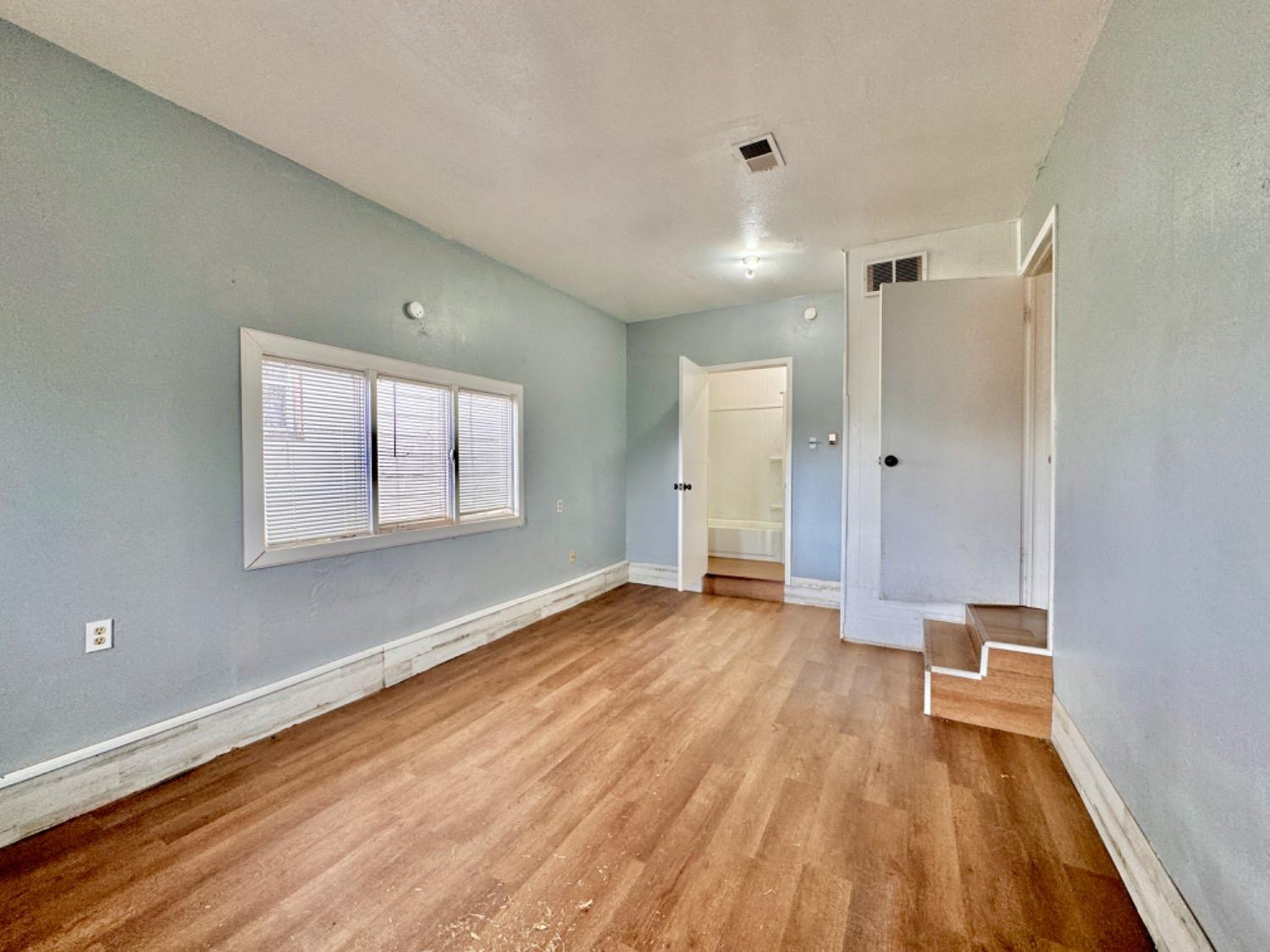 5006 40th Street Lubbock, TX 79414 - Photo 10 of 14 Photo 10