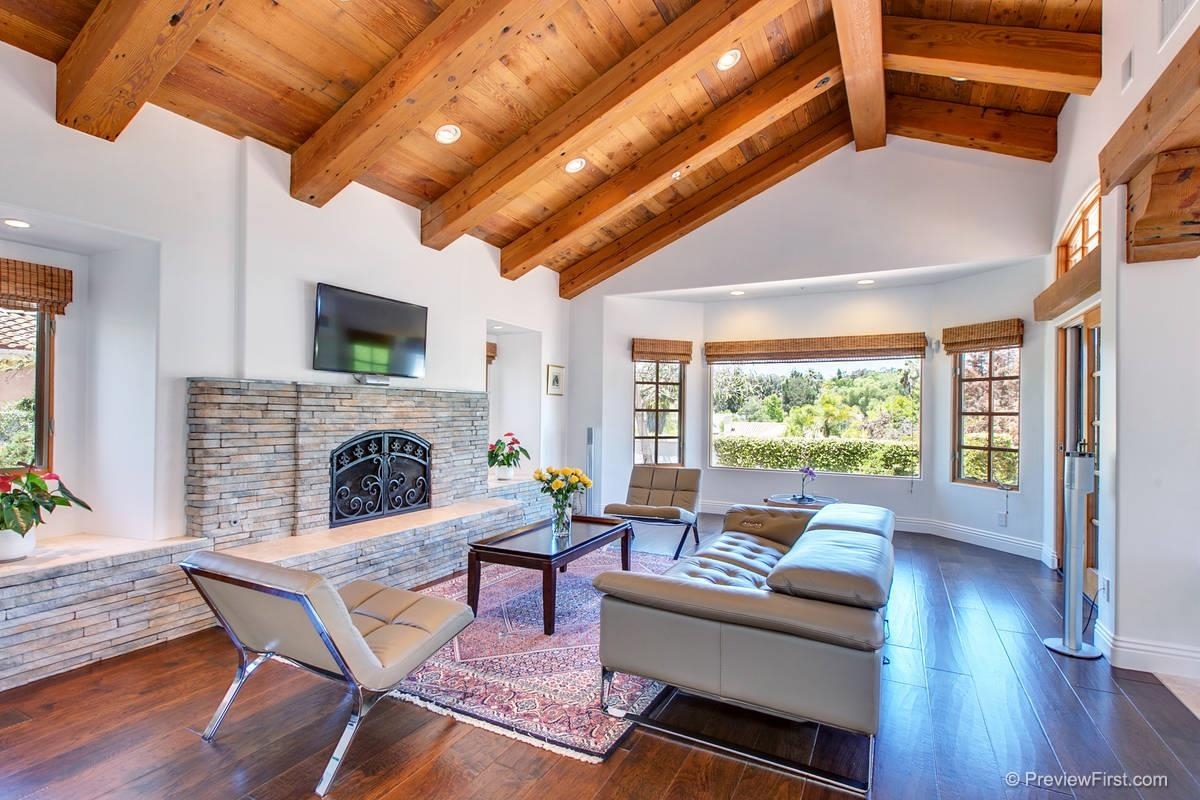 2814 Crystal Ridge Road Encinitas, CA 92024 - Photo 6 of 25