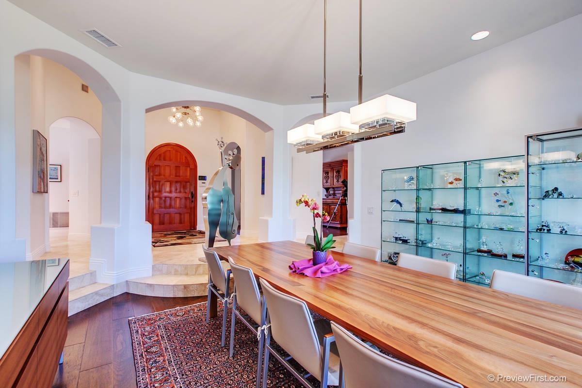 2814 Crystal Ridge Road Encinitas, CA 92024 - Photo 8 of 25