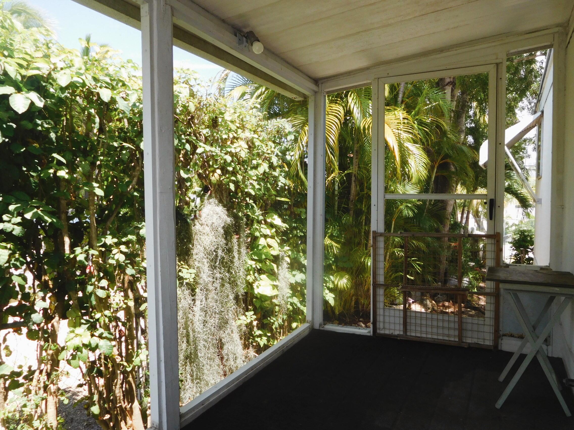 907 Plantation Road Key Largo, FL 33037 - Photo 27 of 39 DSCN4497