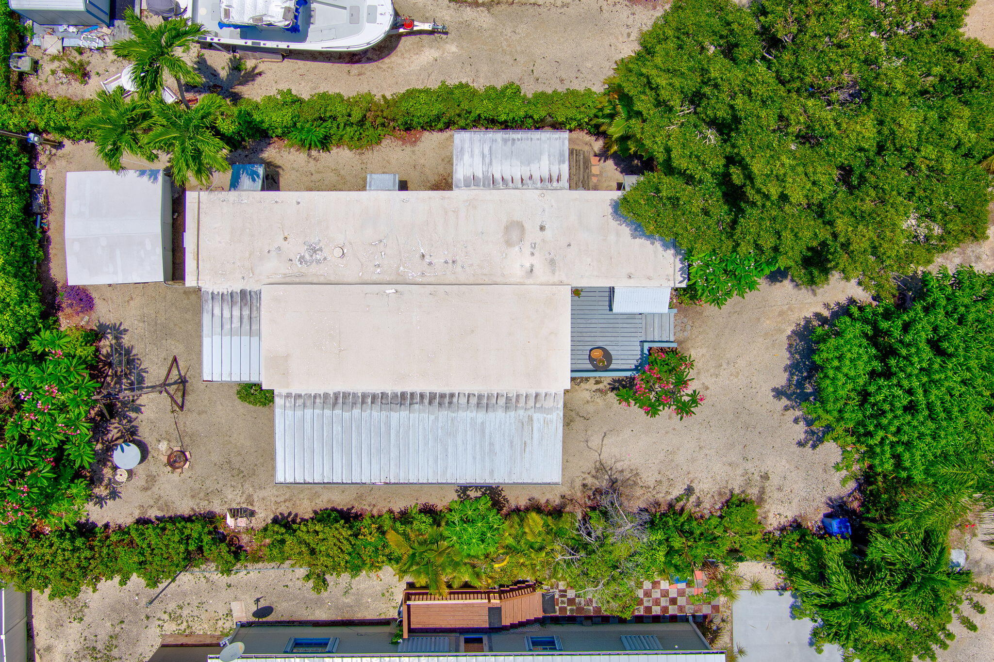 907 Plantation Road Key Largo, FL 33037 - Photo 32 of 39 2-web-or-mls-907 Plantation Dr - High Ex