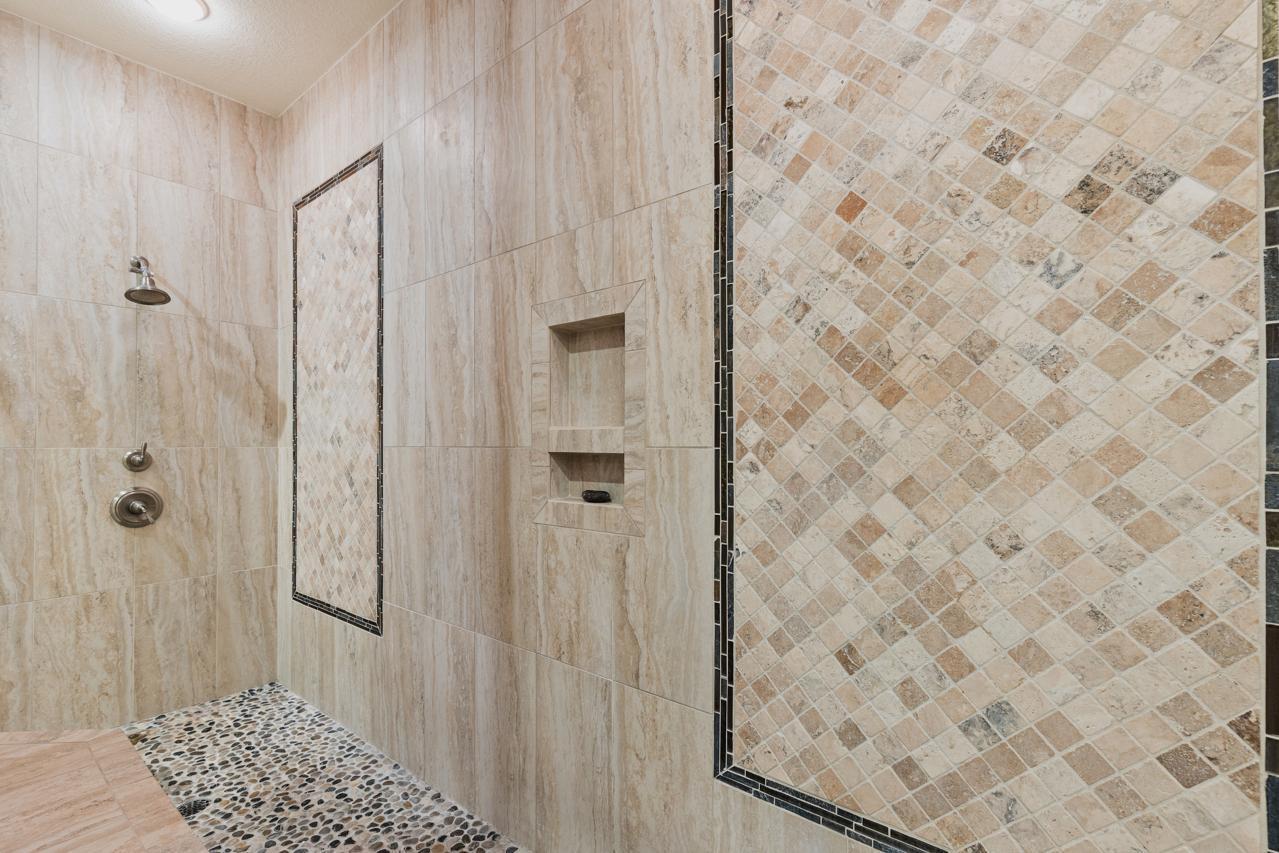 10033 Frederick Place Eden Prairie, MN 55347 - Photo 26 of 73