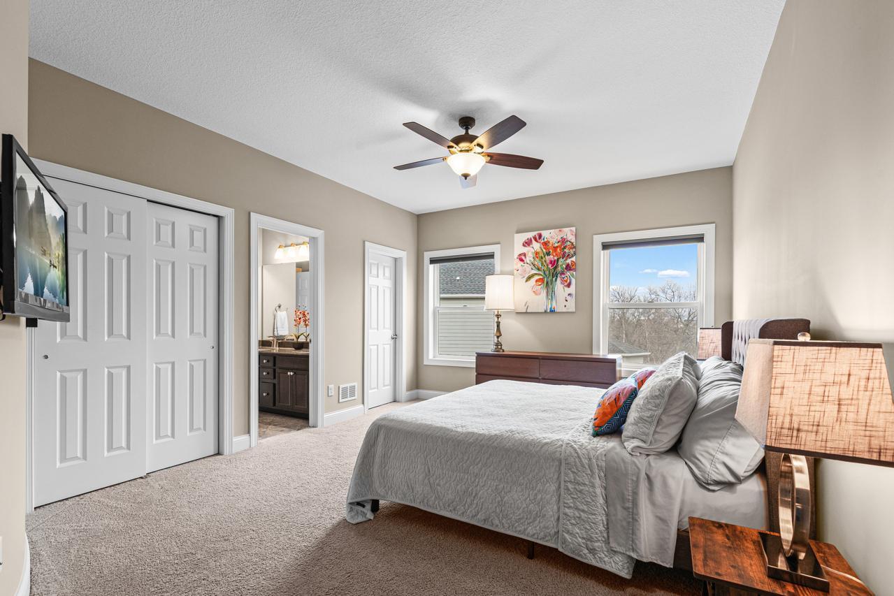 10033 Frederick Place Eden Prairie, MN 55347 - Photo 35 of 73