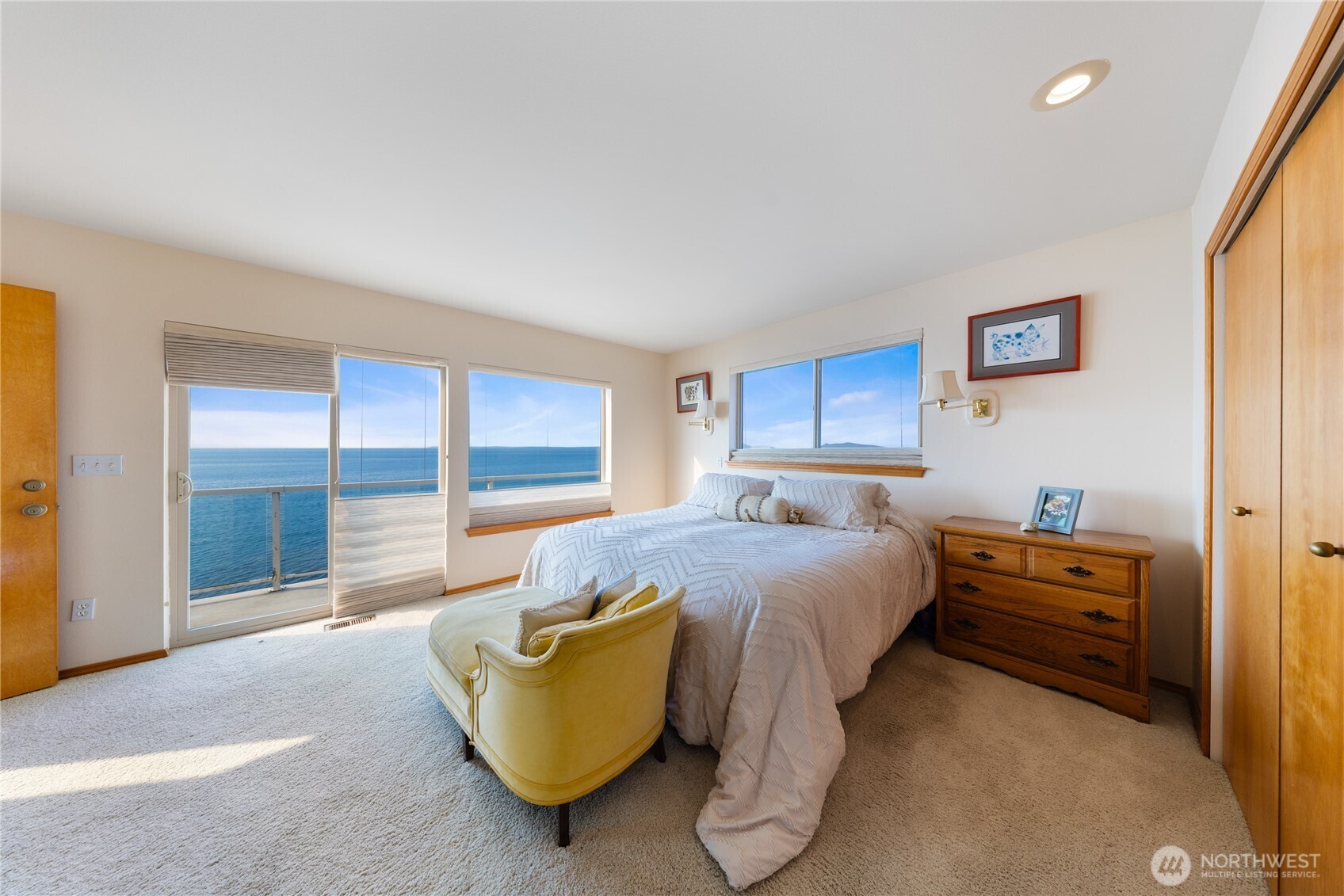 2597 West Beach Road Oak Harbor, WA 98277 - Photo 17 of 31 Gallery Image 17