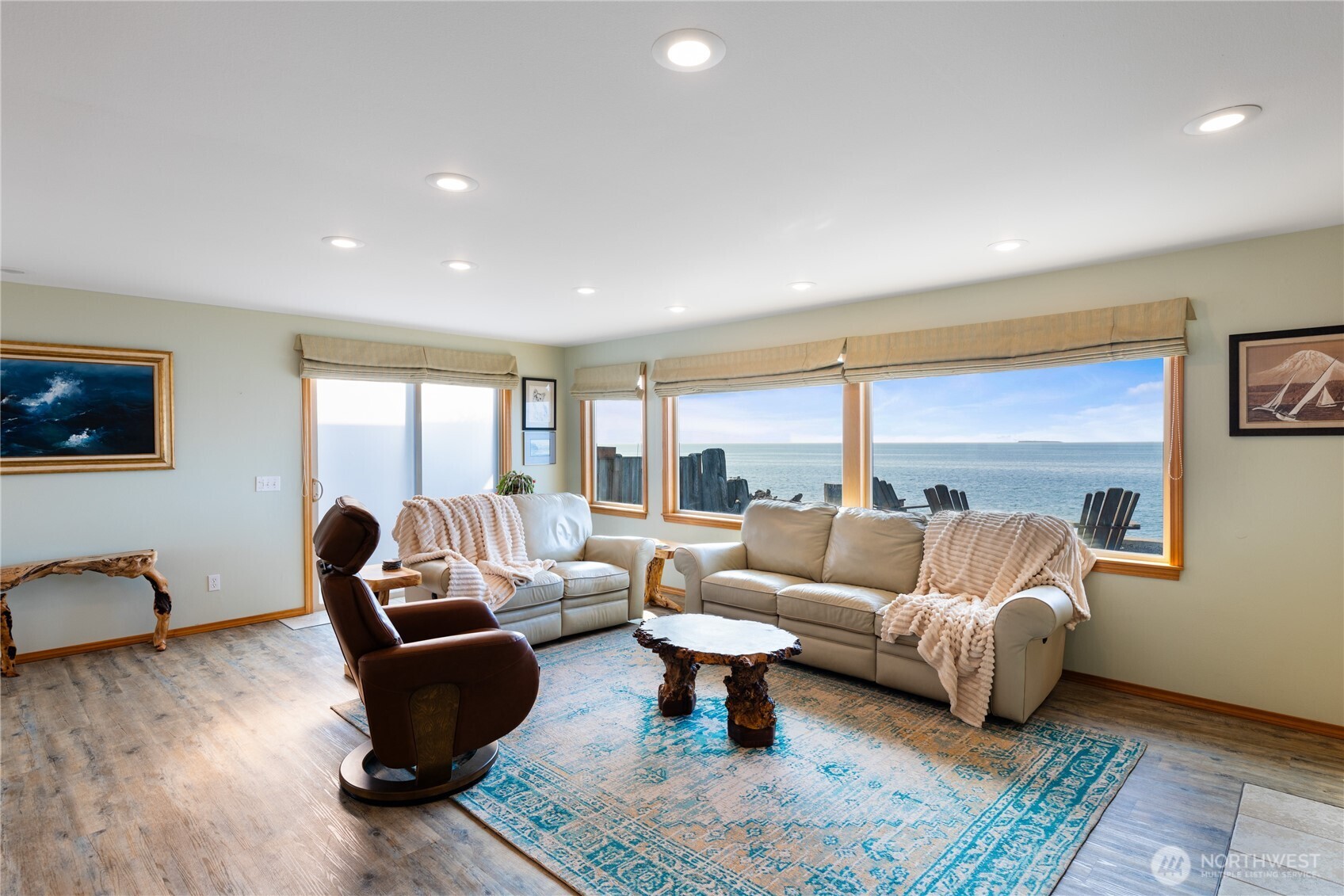 2597 West Beach Road Oak Harbor, WA 98277 - Photo 10 of 31 Gallery Image 10