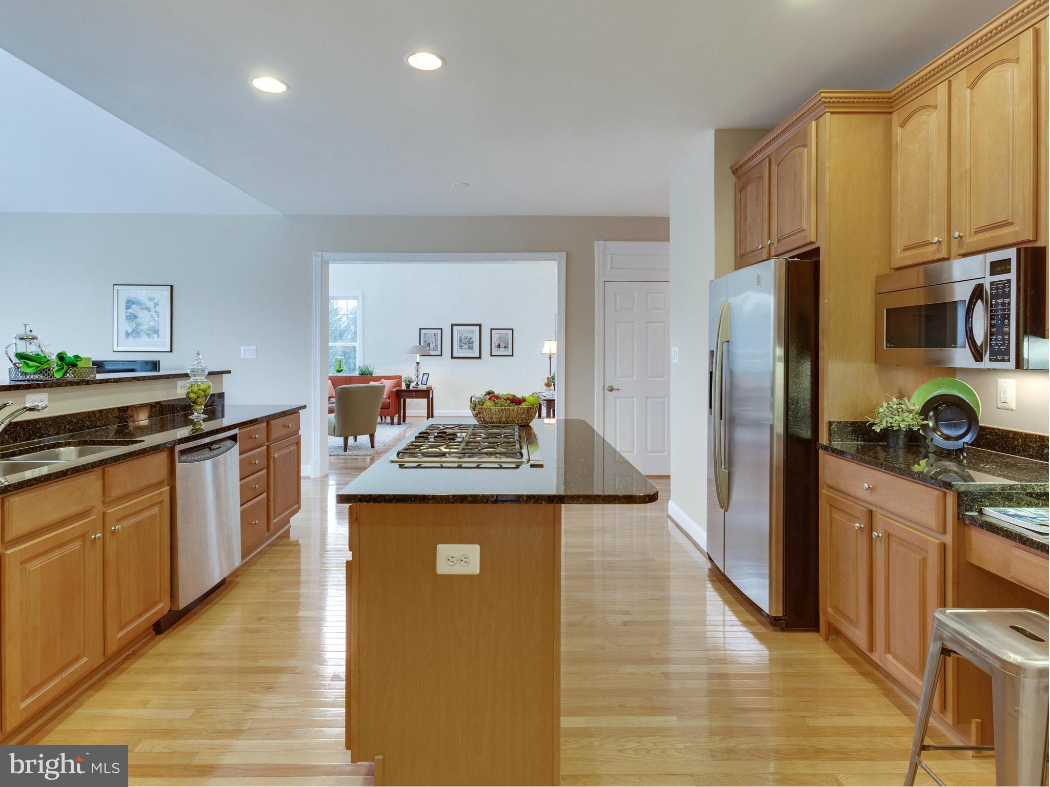 1163 Markell Court Reston, VA 20194 - Photo 11 of 30 Kitchen