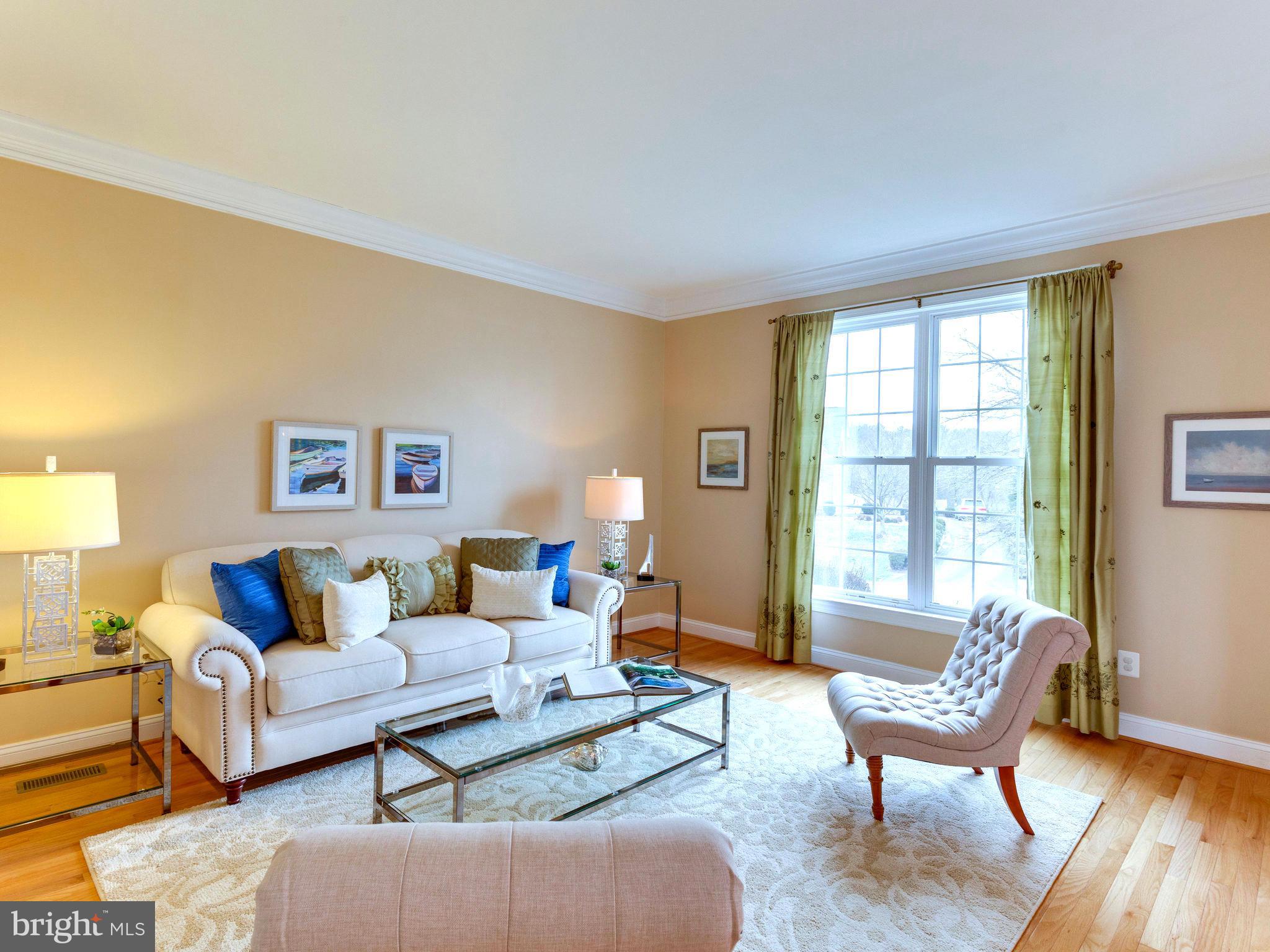 1163 Markell Court Reston, VA 20194 - Photo 15 of 30 Family Room