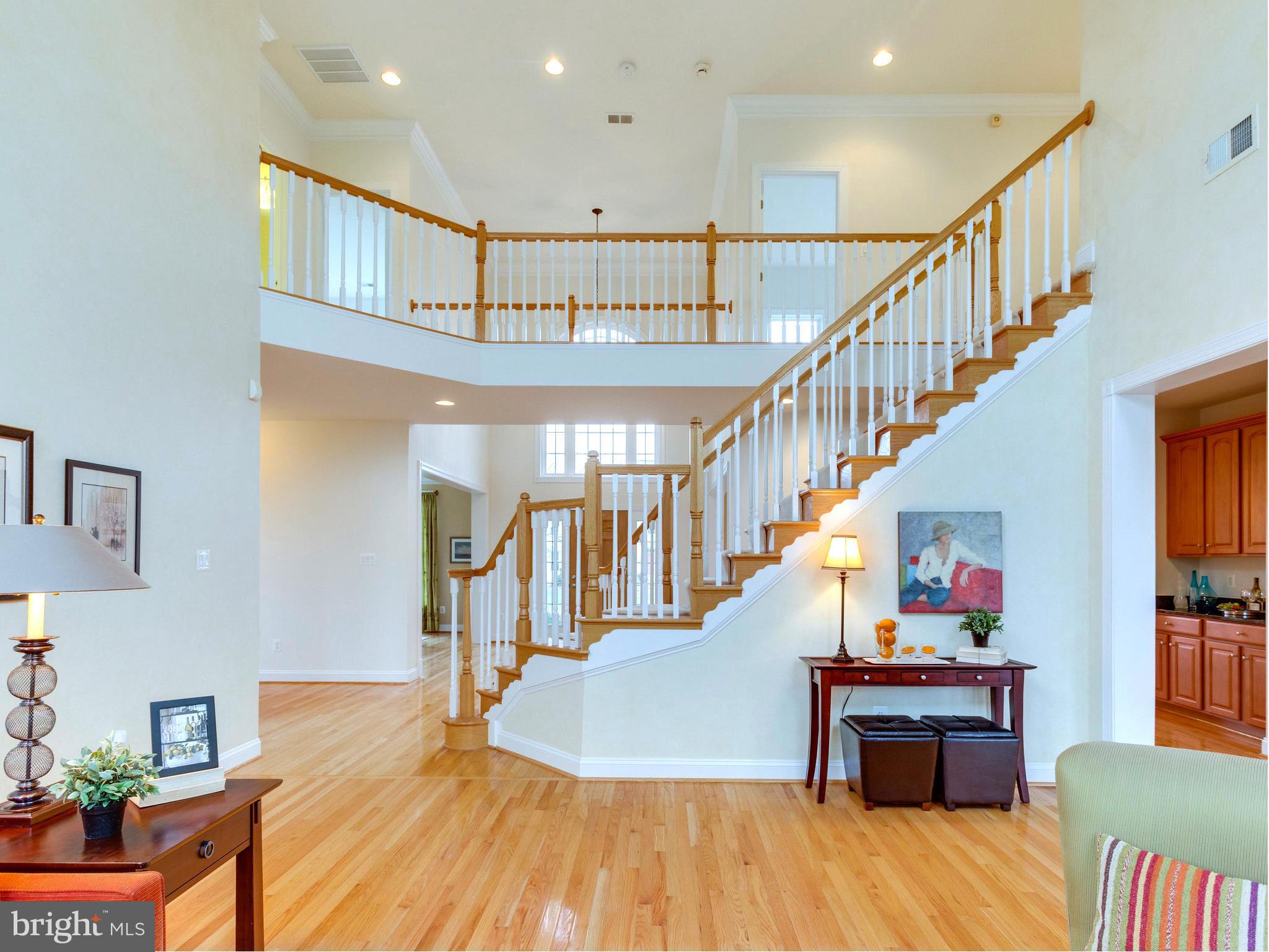 1163 Markell Court Reston, VA 20194 - Photo 3 of 30 Interior (General)
