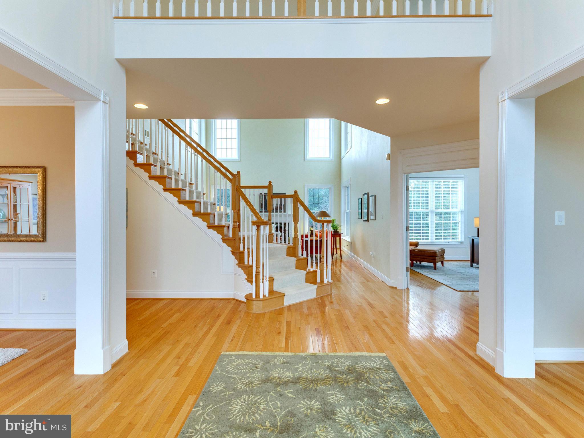 1163 Markell Court Reston, VA 20194 - Photo 4 of 30 Interior (General)
