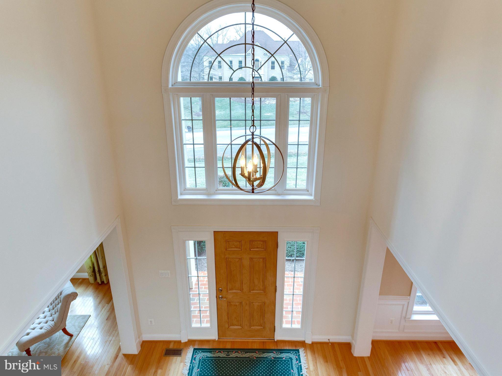 1163 Markell Court Reston, VA 20194 - Photo 5 of 30 Interior (General)