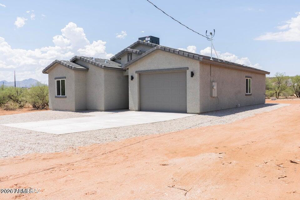 1803 Salvador Court Rio Rico, AZ 85648 - Photo 3 of 21 20260710034932001303000000-o