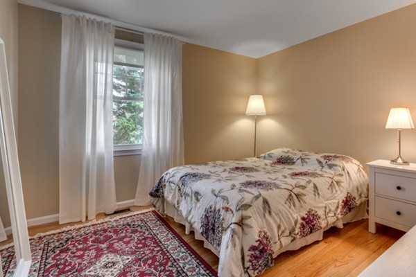 33 Valley Road Needham, MA 02492 - Photo 19 of 29 Gallery Image 19