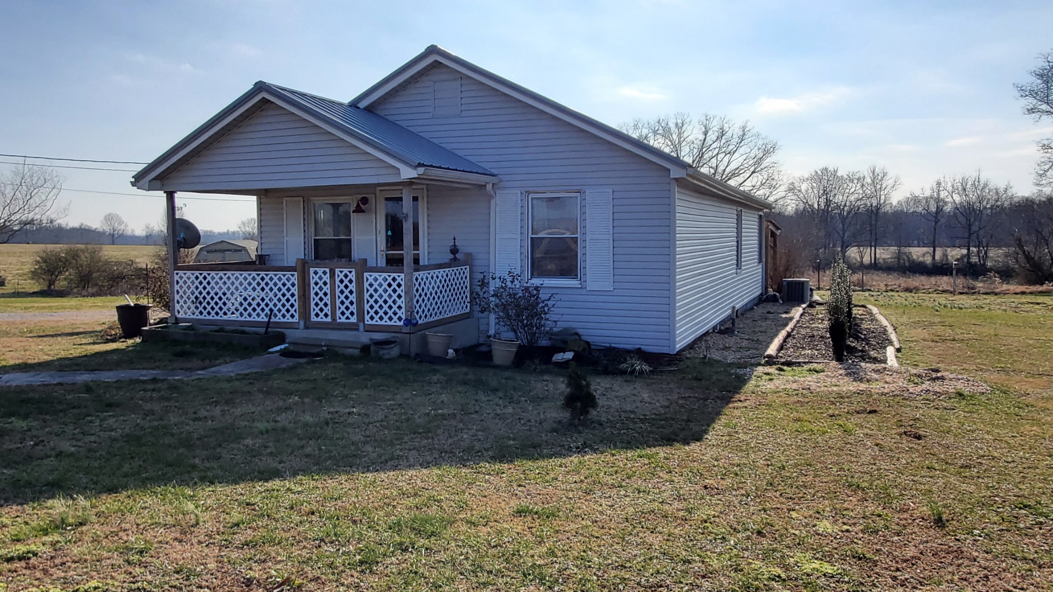 2073 Fall River Road Leoma, TN 38468 - Photo 30 of 44