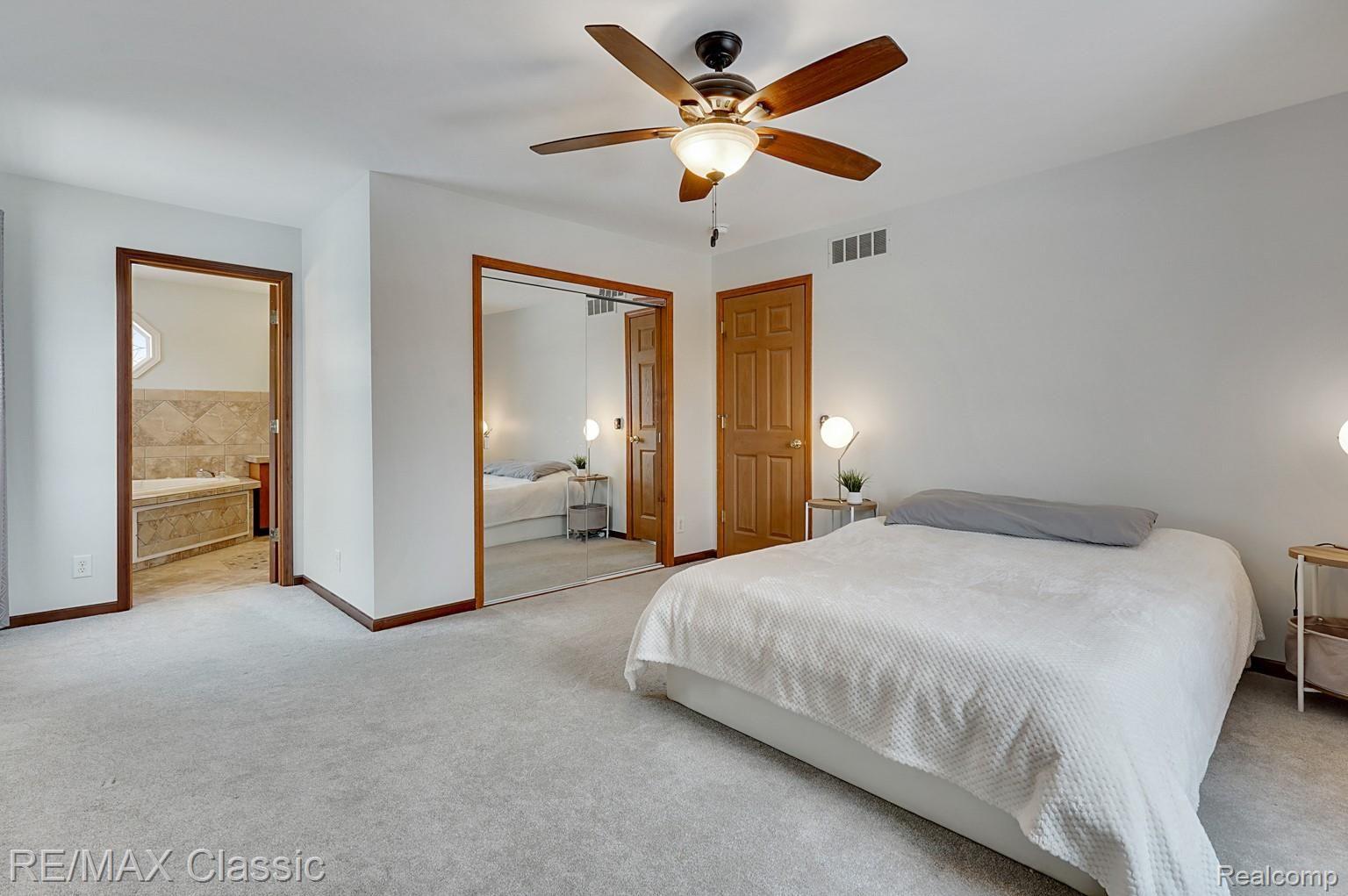 8725 Harris Road Dexter, MI 48130 - Photo 13 of 41 dsc05349-dsc05351.jpg