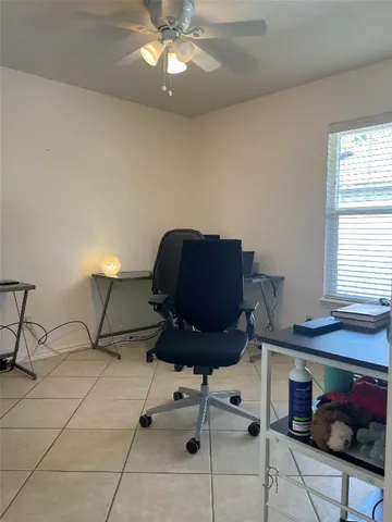 $1,625 | 110 North Kanaio Drive, Unit B, Bastrop, TX 78602