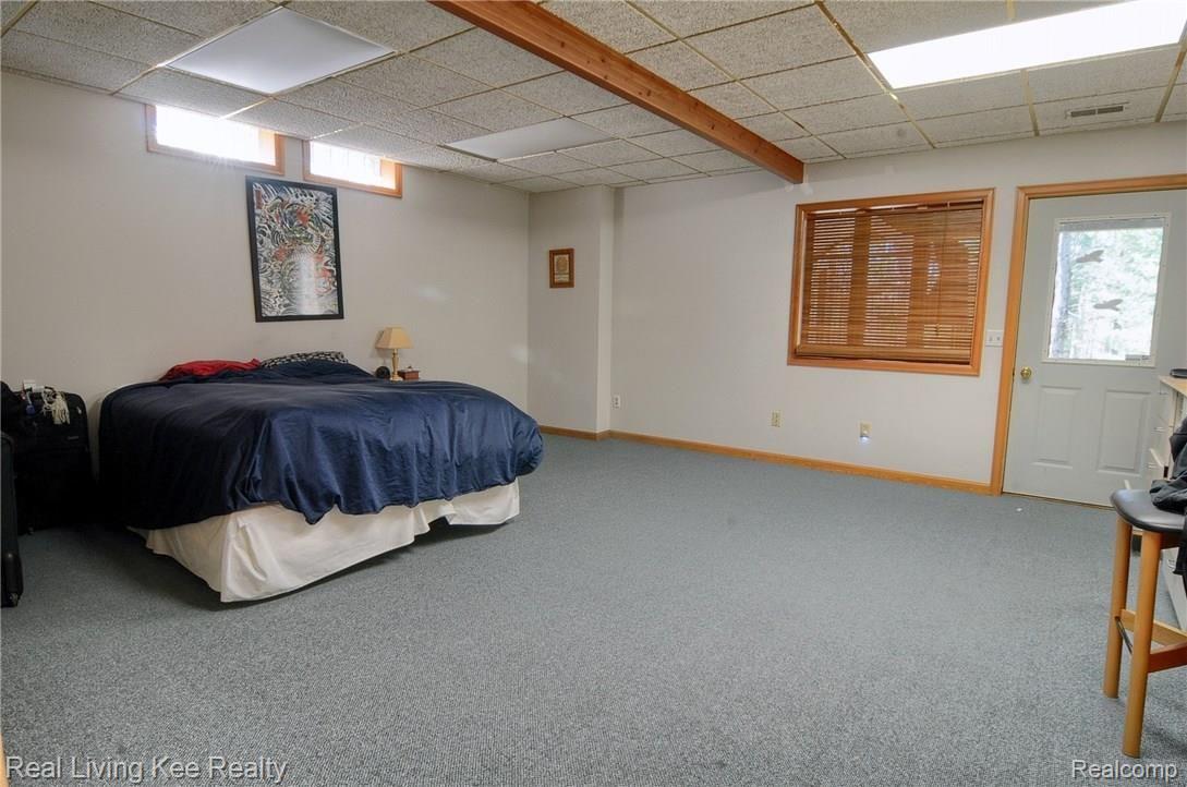 254 Ridgemont Road Oxford, MI 48370 - Photo 31 of 47 Lower Level 4th Bedroom