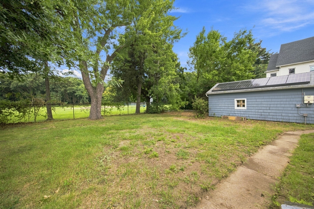 132 Miller Street Springfield, MA 01104 - Photo 30 of 30 Gallery Image 30