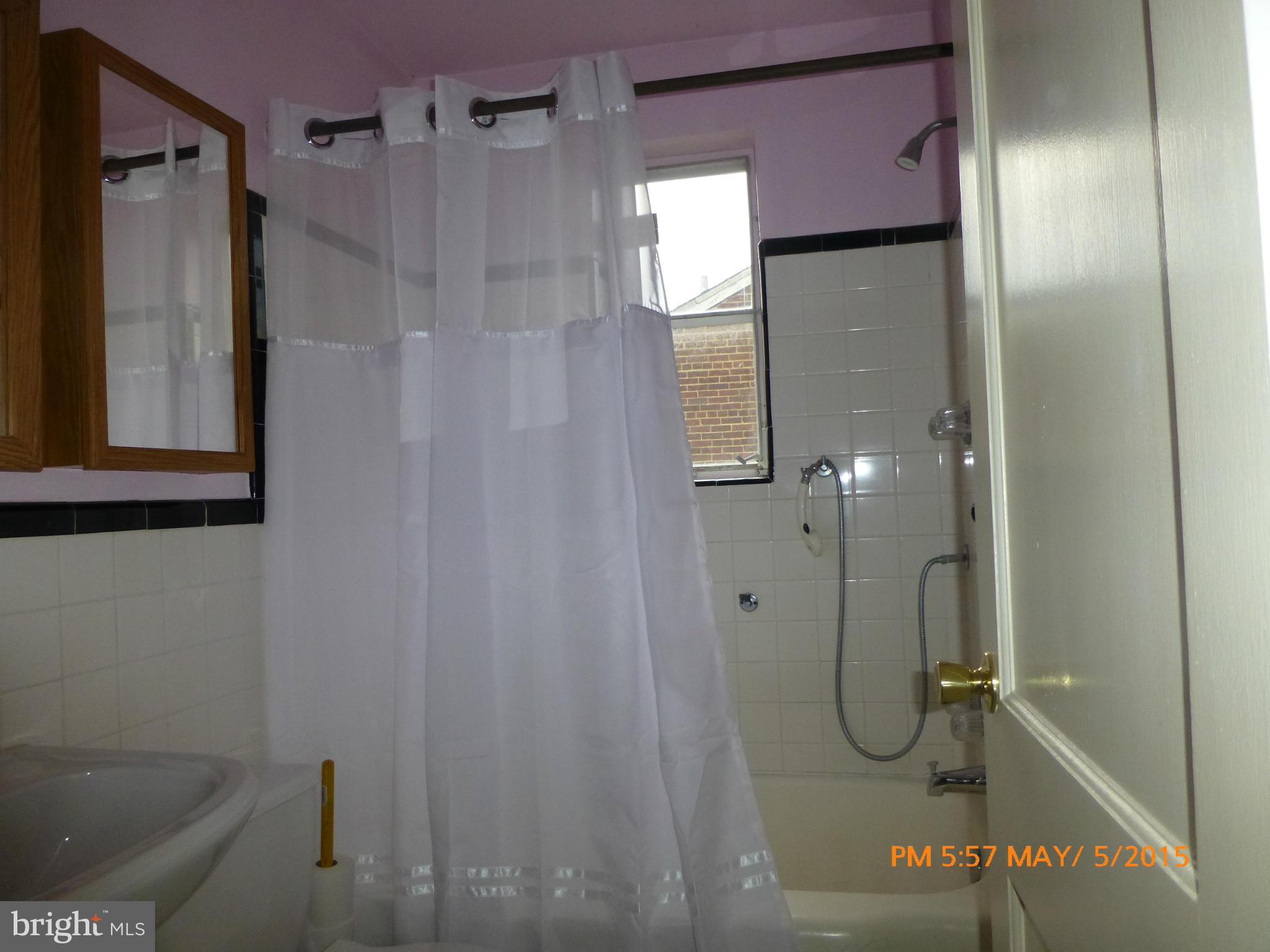 11921 Andrew Street Silver Spring, MD 20902 - Photo 11 of 18 Bath