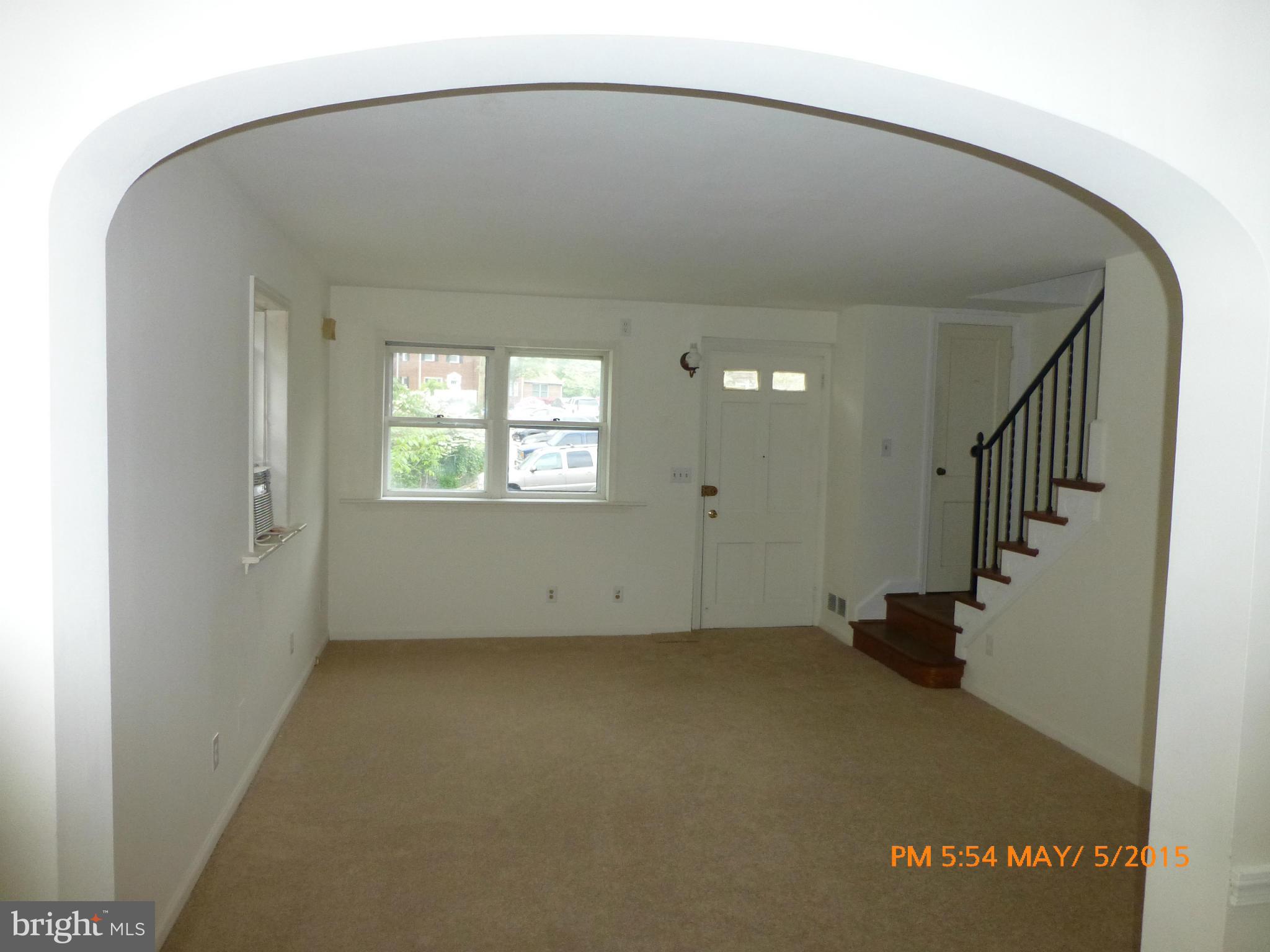 11921 Andrew Street Silver Spring, MD 20902 - Photo 4 of 18 Living Room
