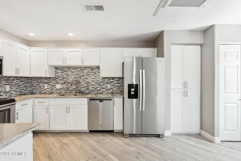 $425,000 | 15252 North 100th Street, Unit 1168, Scottsdale, AZ 85260