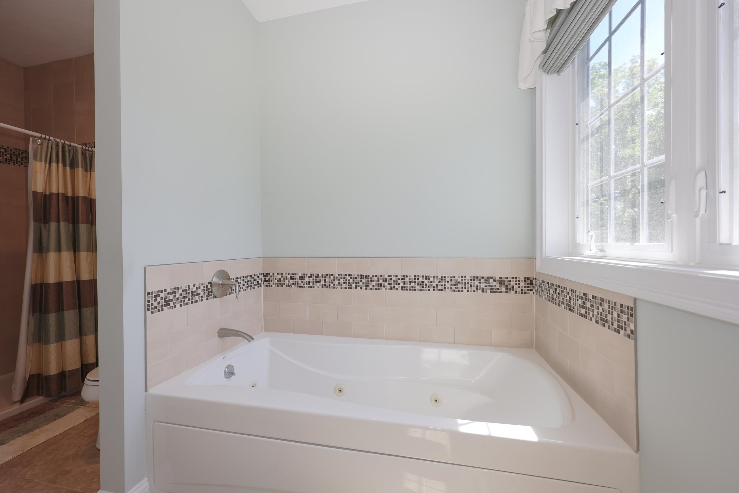 145 Clement Road Pelham, NH 03076 - Photo 21 of 46