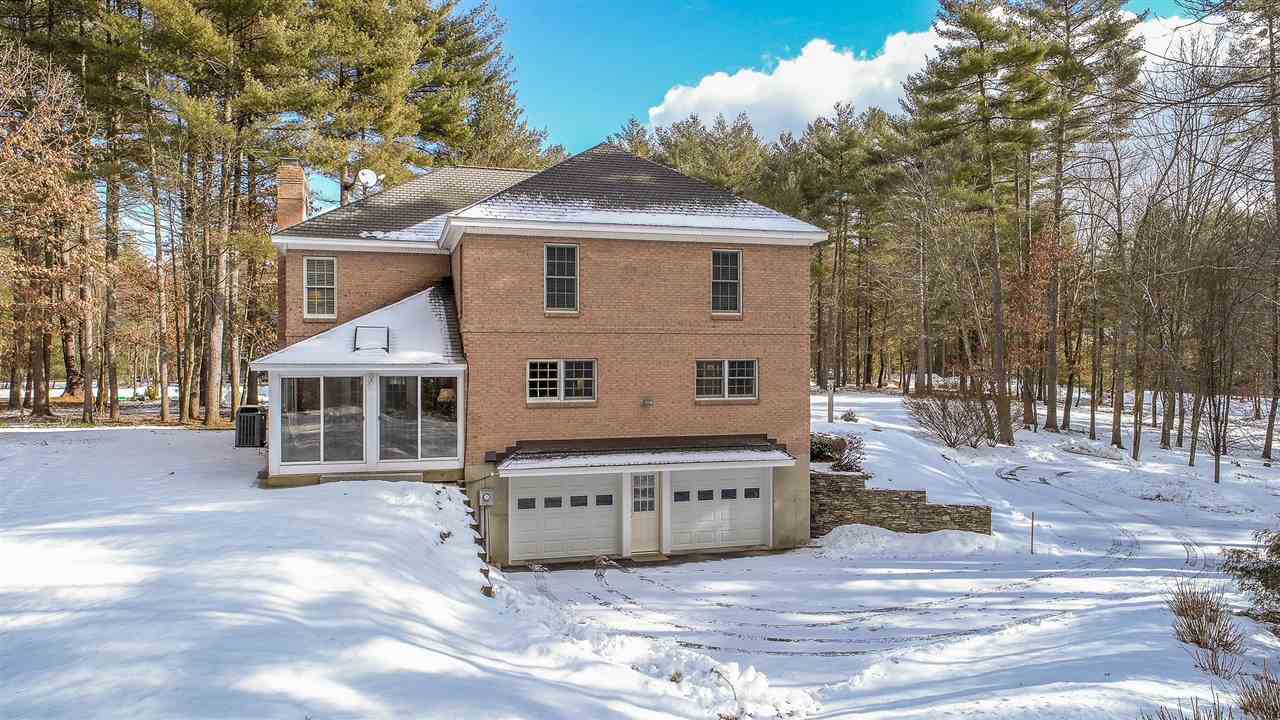 26 Simeon Wilson Road Amherst, NH 03031 - Photo 2 of 37