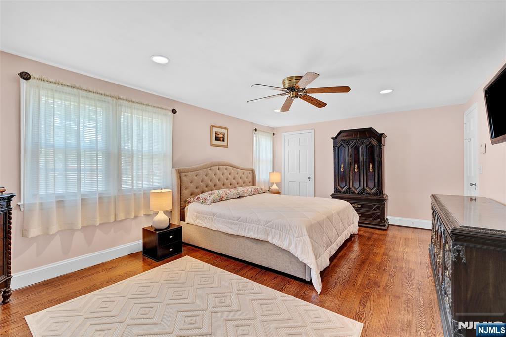 351 Orient Way Rutherford, NJ 07070 - Photo 19 of 41