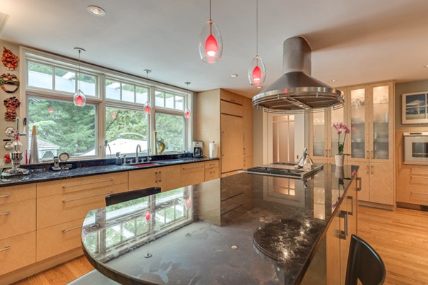 23 Risley Road Newton, MA 02465 - Photo 12 of 18 Gallery Image 12