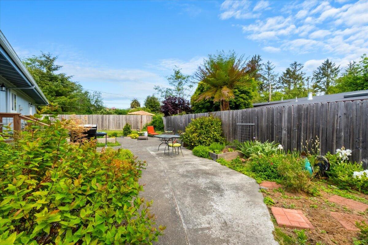 3575 Edgewood Road Eureka, CA 95501 - Photo 27 of 33 Gallery Image 27