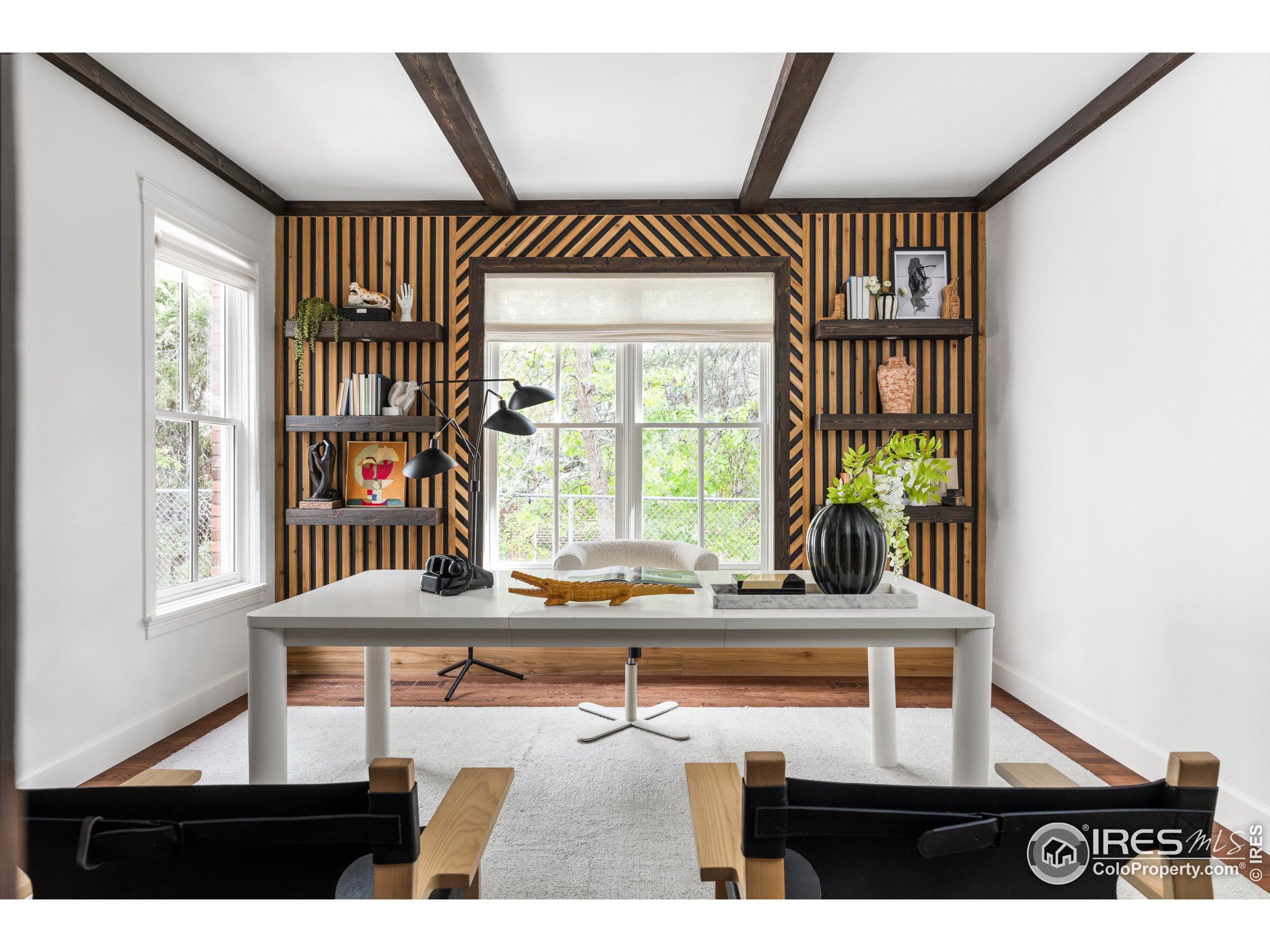 1070 Juniper Avenue Boulder, CO 80304 - Photo 12 of 32 a room with furniture and window