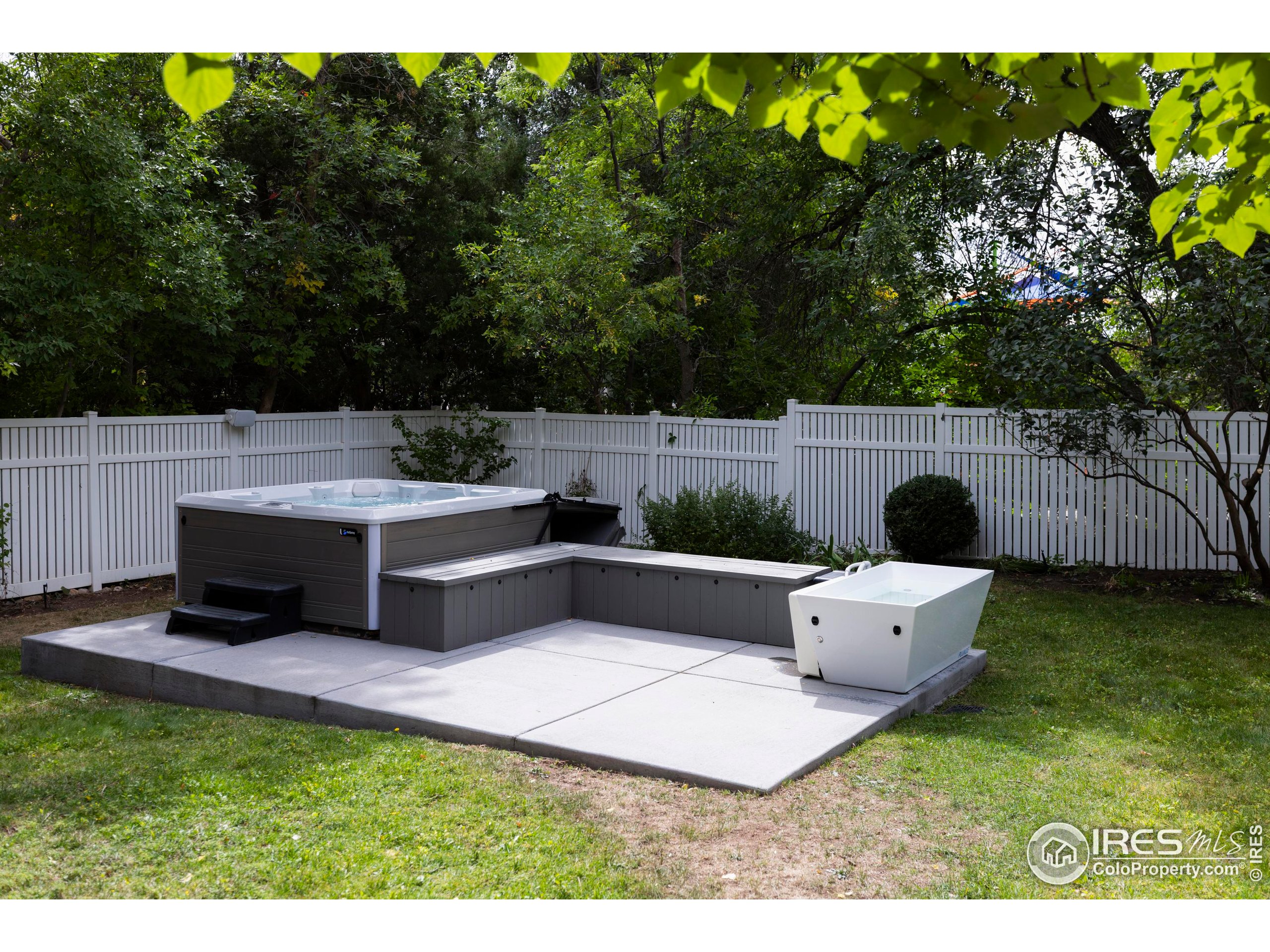 1070 Juniper Avenue Boulder, CO 80304 - Photo 26 of 32 a view of a couches in patio and a yard