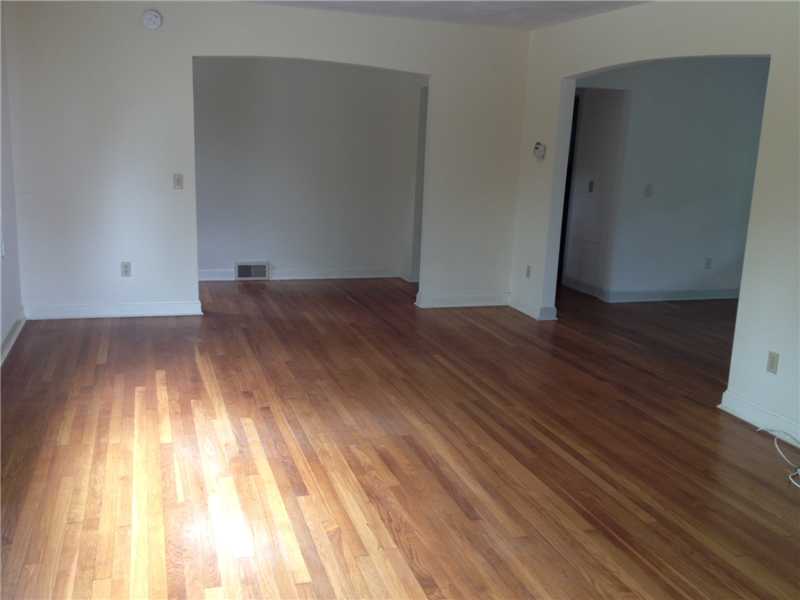 191 Watch Hill Road Westerly, RI 02891 - Photo 13 of 25 Living Room.