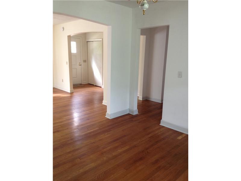 191 Watch Hill Road Westerly, RI 02891 - Photo 10 of 25 Dining Room.